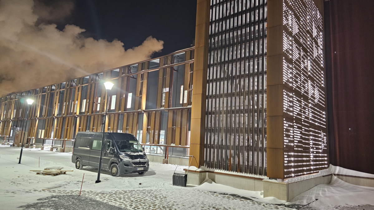 SSAB: Corten-kasettien piirto valmistus ja asennus sekä taustavalaistus 1.